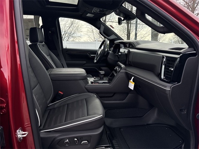 GMC Sierra 1500 Vehicle Full-screen Gallery Image 24