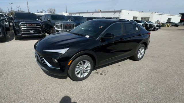 Buick Envista Vehicle Full-screen Gallery Image 04