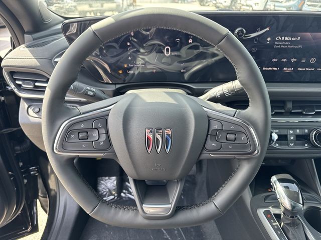 Buick Envista Vehicle Full-screen Gallery Image 14