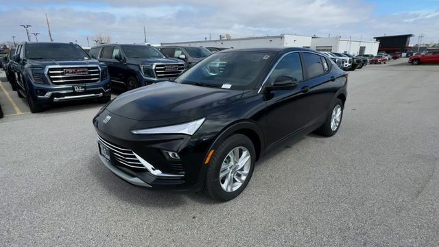 Buick Envista Vehicle Full-screen Gallery Image 04