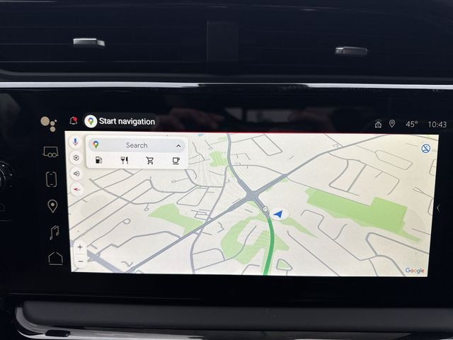 GMC Sierra 1500 Vehicle Full-screen Gallery Image 18