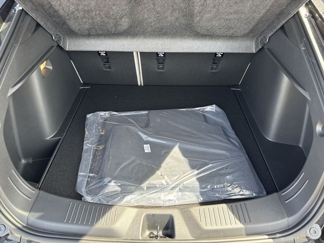 Buick Envista Vehicle Full-screen Gallery Image 23