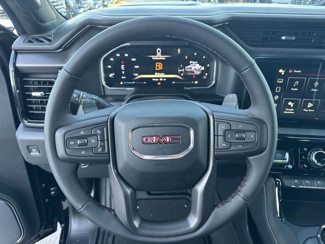 GMC Sierra 1500 Vehicle Full-screen Gallery Image 14