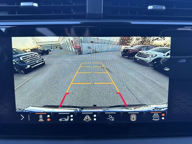 GMC Sierra 1500 Vehicle Full-screen Gallery Image 17