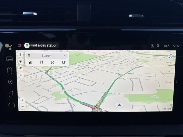 GMC Sierra 1500 Vehicle Full-screen Gallery Image 18