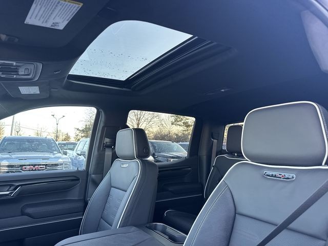 GMC Sierra 1500 Vehicle Full-screen Gallery Image 22