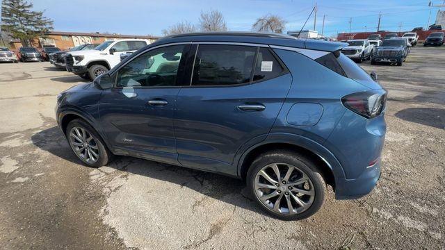 Buick Encore GX Vehicle Full-screen Gallery Image 06