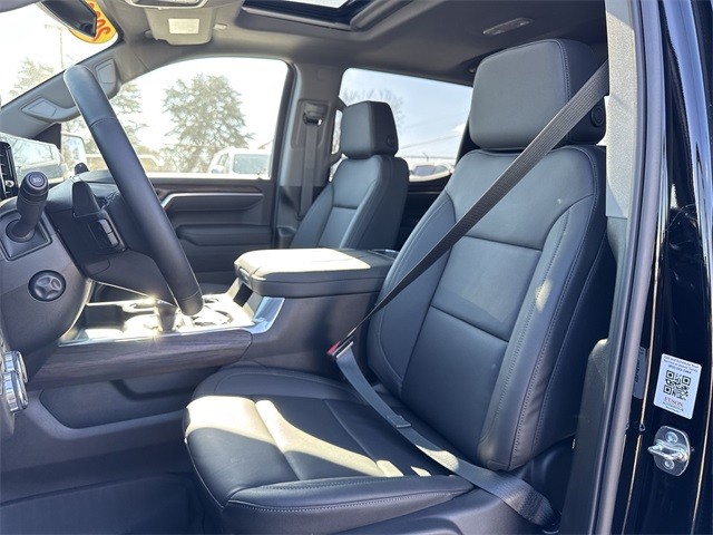 GMC Sierra 1500 Vehicle Full-screen Gallery Image 11