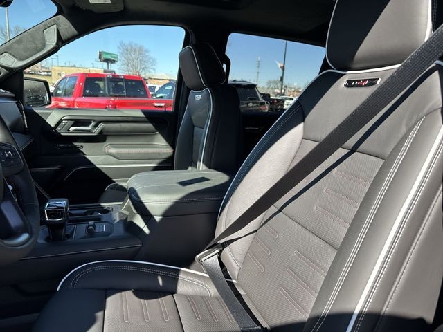 GMC Sierra 1500 Vehicle Full-screen Gallery Image 11