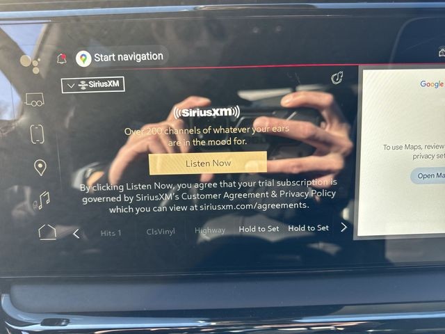 GMC Sierra 1500 Vehicle Full-screen Gallery Image 16