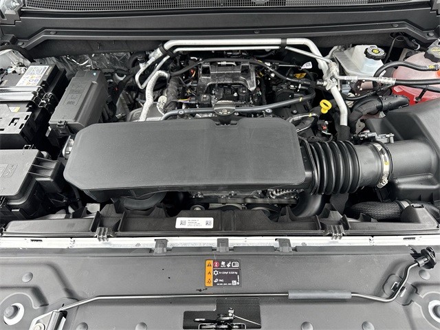 GMC Canyon Vehicle Full-screen Gallery Image 26