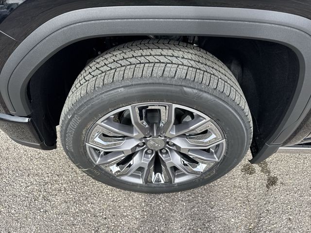 GMC Sierra 1500 Vehicle Full-screen Gallery Image 10