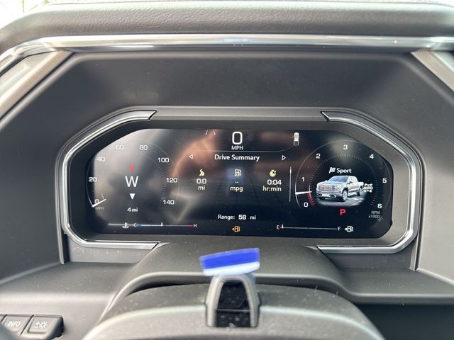 GMC Sierra 1500 Vehicle Full-screen Gallery Image 15