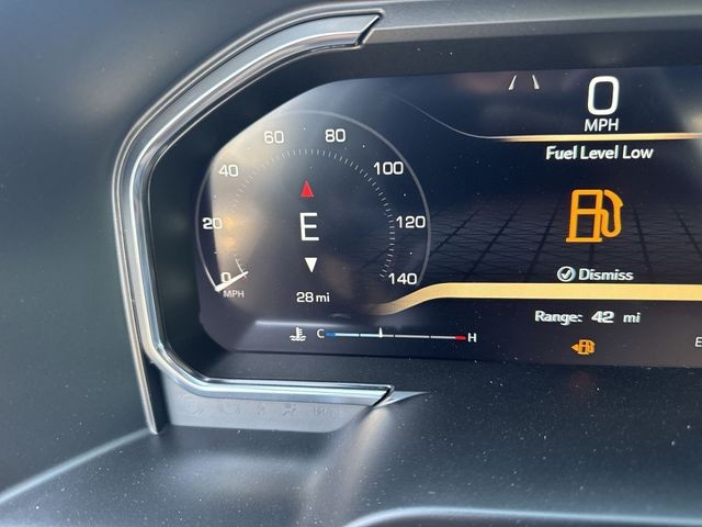 GMC Sierra 1500 Vehicle Full-screen Gallery Image 15