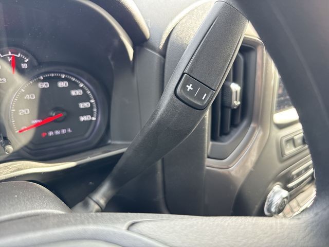 GMC Sierra 1500 Vehicle Full-screen Gallery Image 19