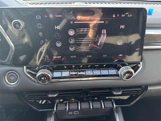 GMC Canyon Vehicle Full-screen Gallery Image 19