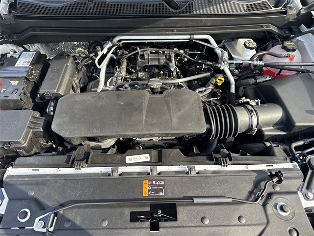 GMC Canyon Vehicle Full-screen Gallery Image 25