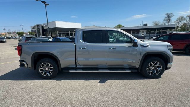 GMC Sierra 1500 Vehicle Full-screen Gallery Image 09