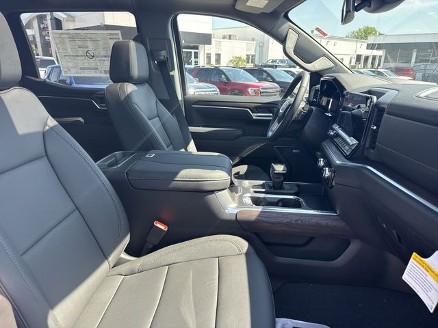 GMC Sierra 1500 Vehicle Full-screen Gallery Image 25