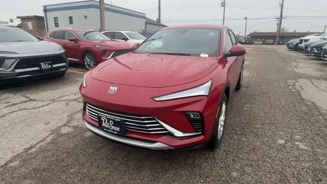 Buick Envista Vehicle Full-screen Gallery Image 03