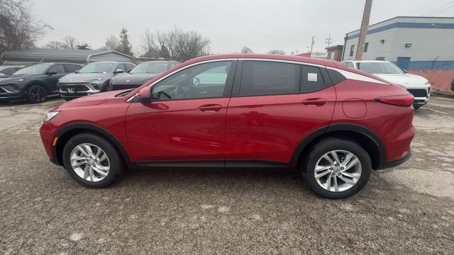 Buick Envista Vehicle Full-screen Gallery Image 05