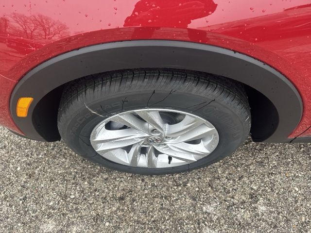 Buick Envista Vehicle Full-screen Gallery Image 10