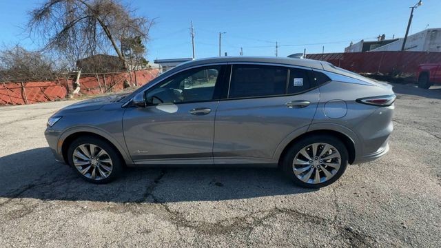 Buick Envista Vehicle Full-screen Gallery Image 05