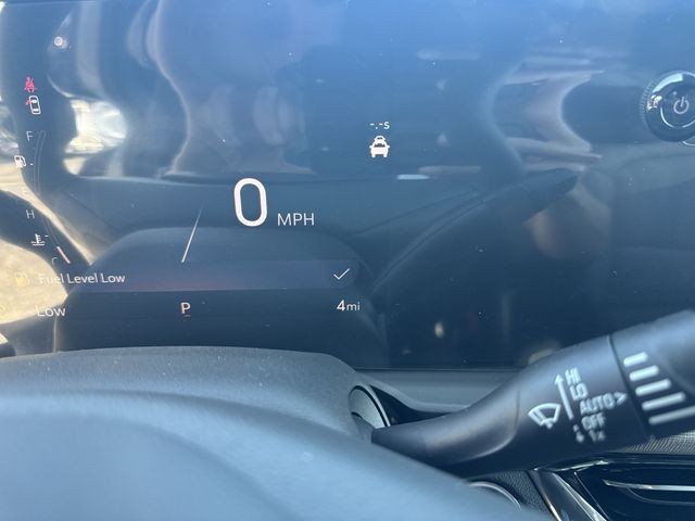 Buick Envista Vehicle Full-screen Gallery Image 15