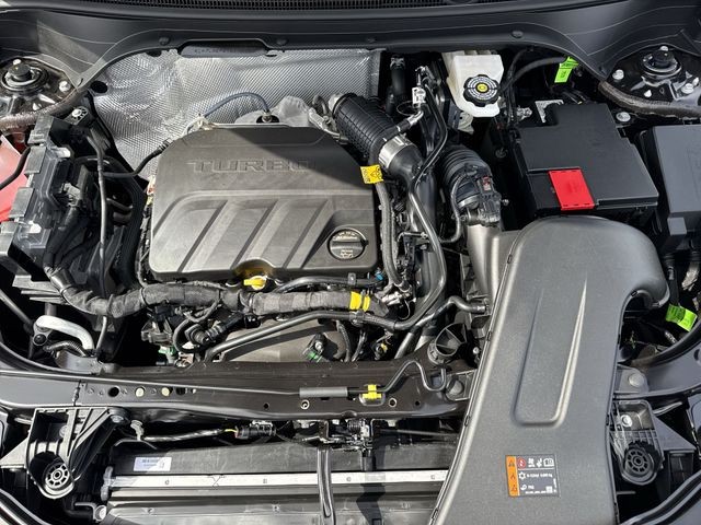 Buick Envista Vehicle Full-screen Gallery Image 24