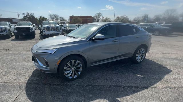 Buick Envista Vehicle Full-screen Gallery Image 04