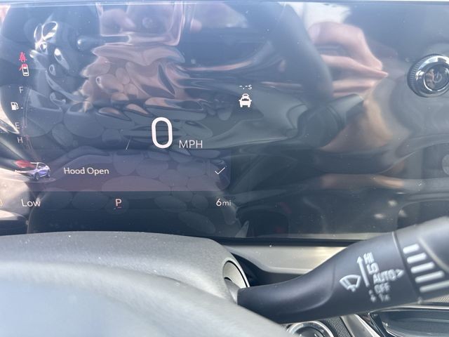 Buick Envista Vehicle Full-screen Gallery Image 15