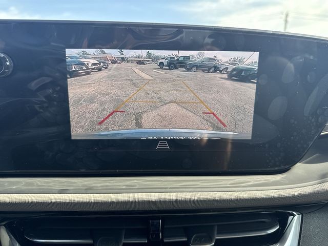 Buick Envista Vehicle Full-screen Gallery Image 17