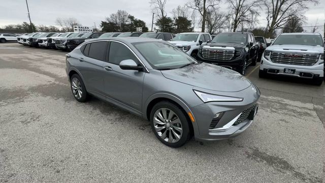 Buick Envista Vehicle Full-screen Gallery Image 02