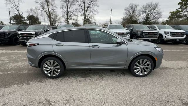 Buick Envista Vehicle Full-screen Gallery Image 09