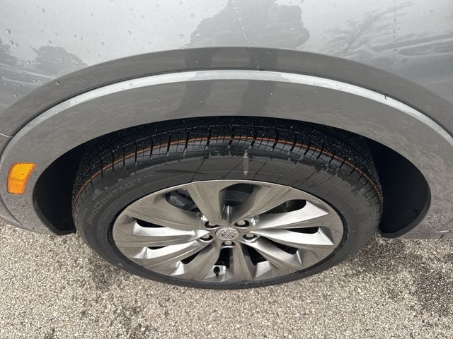 Buick Envista Vehicle Full-screen Gallery Image 10