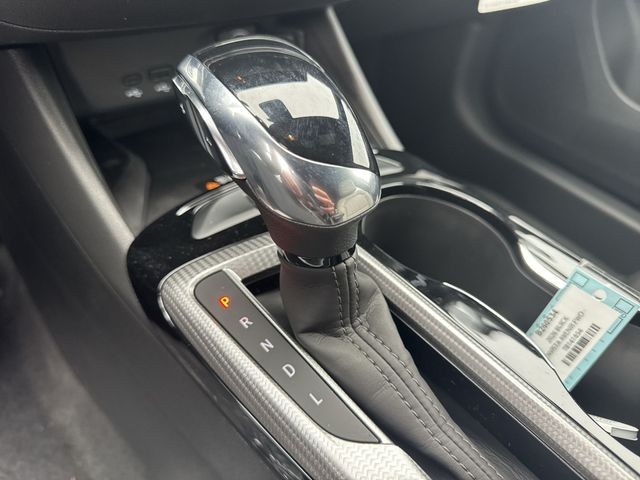 Buick Envista Vehicle Full-screen Gallery Image 19