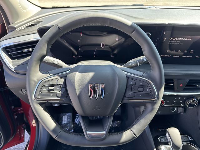 Buick Encore GX Vehicle Full-screen Gallery Image 14