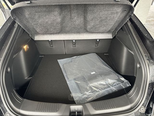 Buick Envista Vehicle Full-screen Gallery Image 22