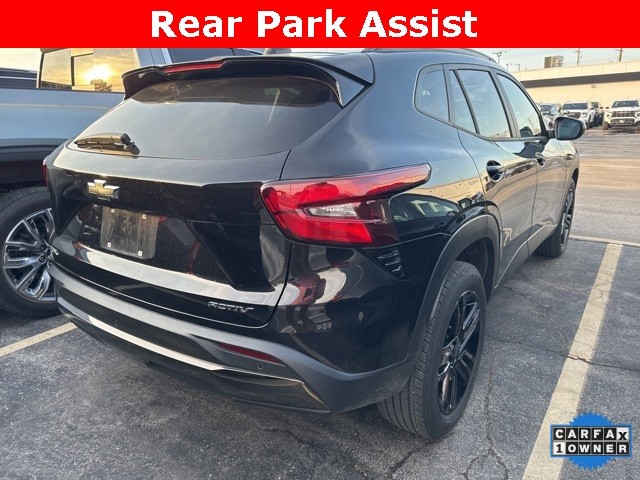 Chevrolet Trax Vehicle Full-screen Gallery Image 03