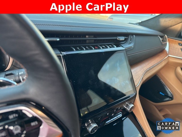 Jeep Grand Cherokee L Vehicle Full-screen Gallery Image 10