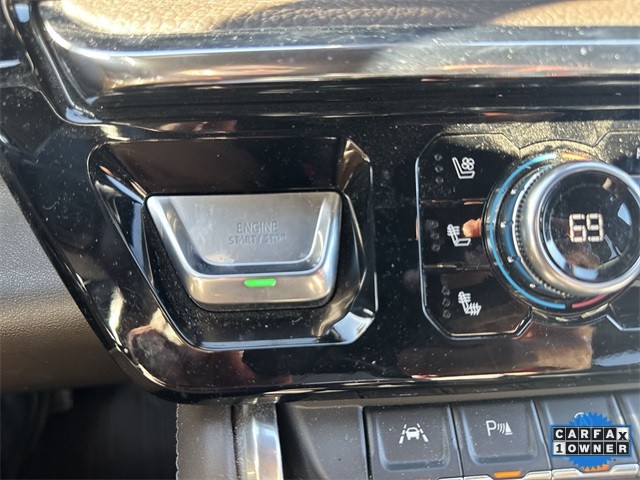 GMC Sierra 1500 Vehicle Full-screen Gallery Image 22