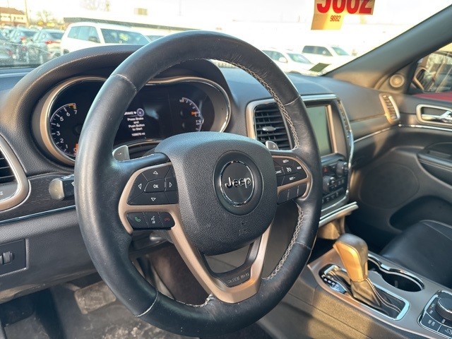 Jeep Grand Cherokee Vehicle Full-screen Gallery Image 13