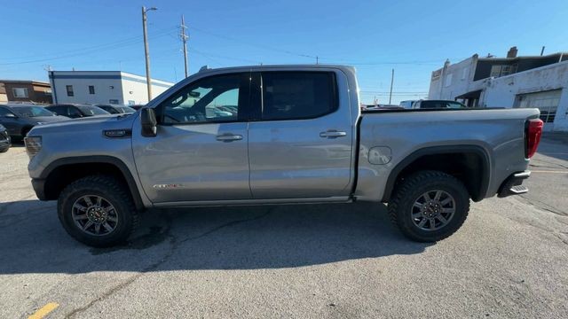 GMC Sierra 1500 Vehicle Full-screen Gallery Image 05