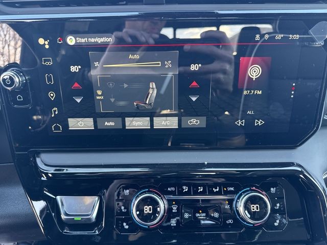 GMC Sierra 1500 Vehicle Full-screen Gallery Image 19