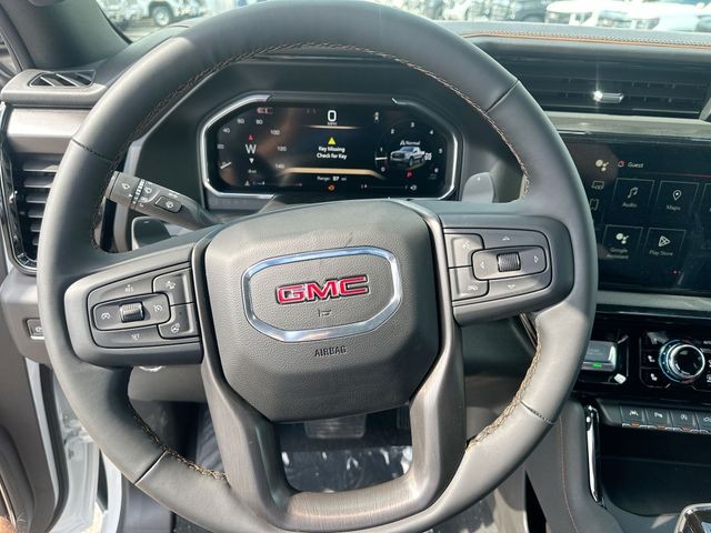 GMC Sierra 1500 Vehicle Full-screen Gallery Image 14