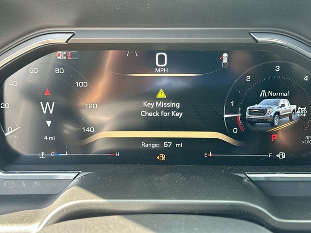 GMC Sierra 1500 Vehicle Full-screen Gallery Image 15