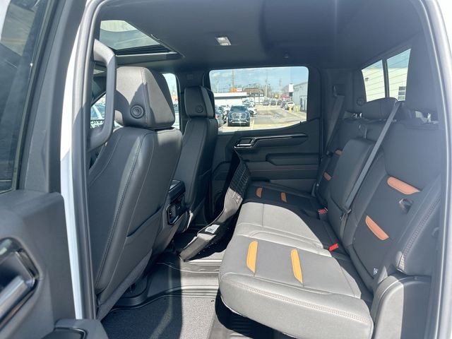 GMC Sierra 1500 Vehicle Full-screen Gallery Image 23