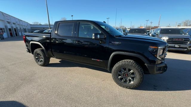 GMC Sierra 1500 Vehicle Full-screen Gallery Image 02