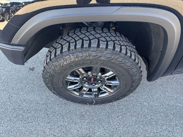 GMC Sierra 1500 Vehicle Full-screen Gallery Image 10