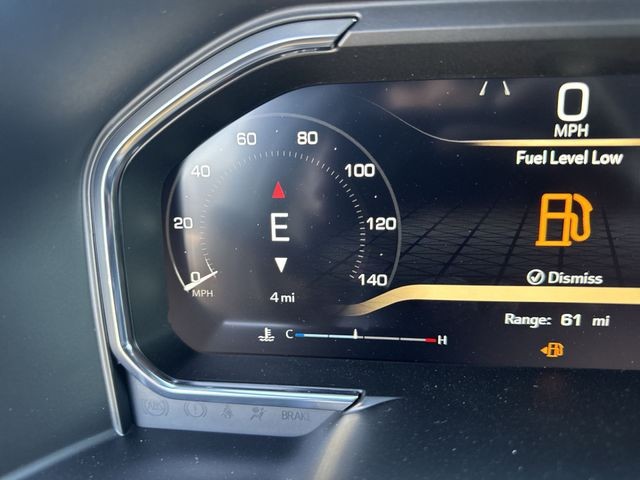 GMC Sierra 1500 Vehicle Full-screen Gallery Image 15